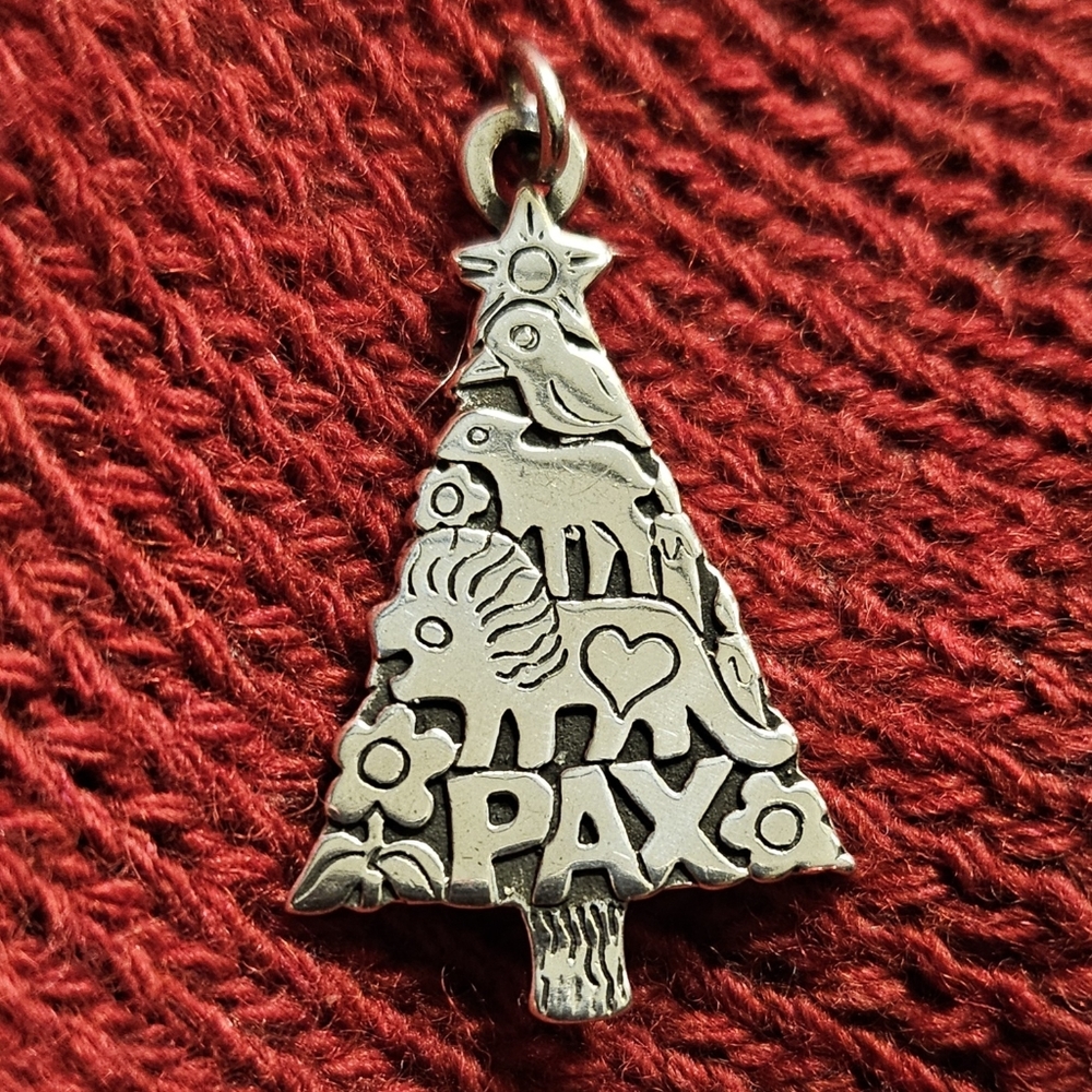 James Avery, Retired, Pax Tree Pendant